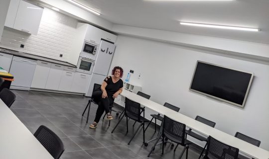 Nekane ha abierto un espacio multifuncional en Tudela