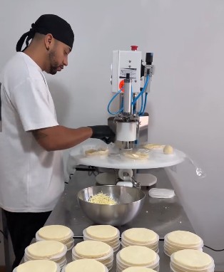 La Arepa que Suda: tradición, sabor y emprendimiento desde Ribaforada