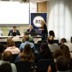 La jornada ‘Territorio y empresa’ reúne a instituciones y empresas por una Ribera más atractiva, sostenible y competitiva